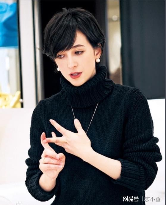 娱乐吃瓜酱与姨姨,揭秘娱乐圈背后的故事与趣闻